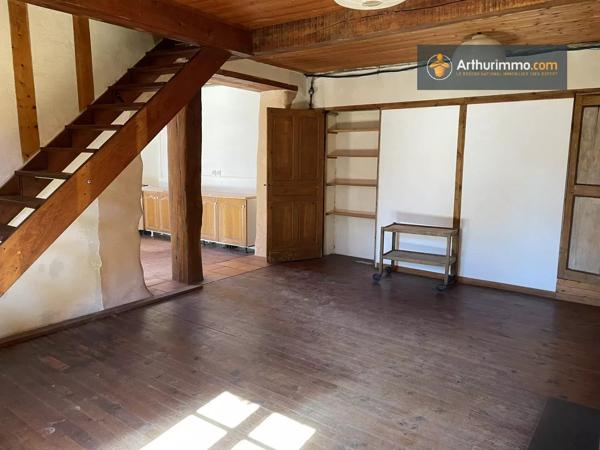 Vente                                                      Château
                        
                     10 pièces                      805 m2                     à Carbonne