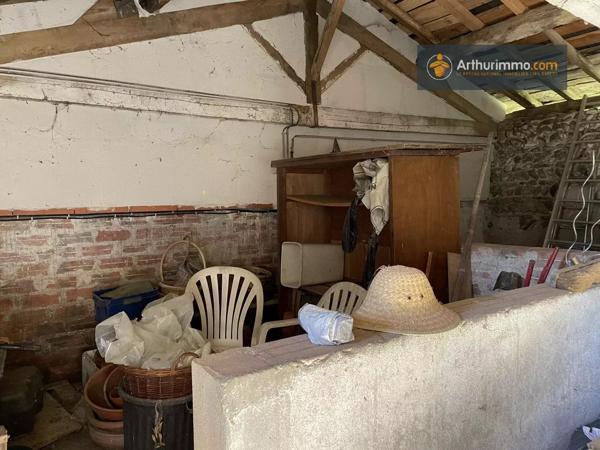 Vente                                                      Château
                        
                     10 pièces                      805 m2                     à Carbonne