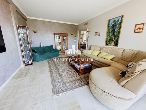 JUAN LES PINS 3 PIECES DERNIER ETAGE