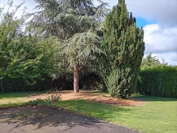 PARIGNE L'EVEQUE, campagne, maison de 3 chambres dont 1 de plain-pied.