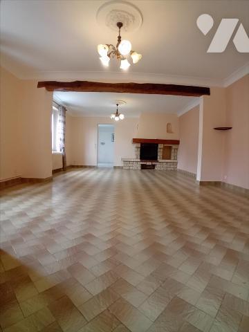 PARIGNE L'EVEQUE, campagne, maison de 3 chambres dont 1 de plain-pied.