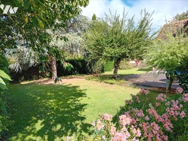 PARIGNE L'EVEQUE, campagne, maison de 3 chambres dont 1 de plain-pied.