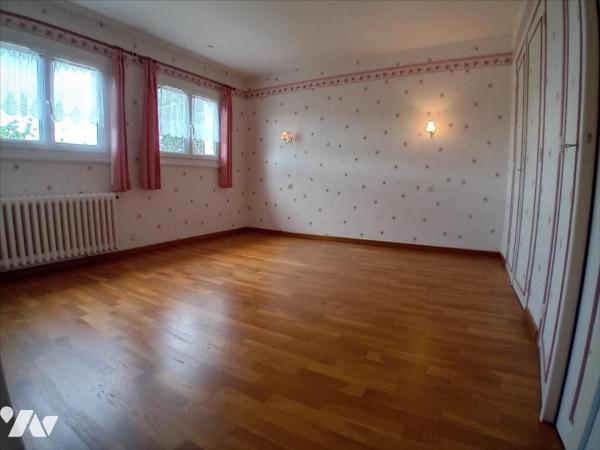 PARIGNE L'EVEQUE, campagne, maison de 3 chambres dont 1 de plain-pied.