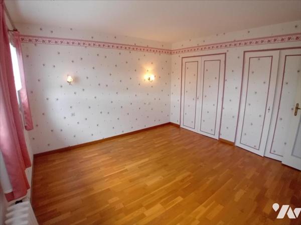 PARIGNE L'EVEQUE, campagne, maison de 3 chambres dont 1 de plain-pied.