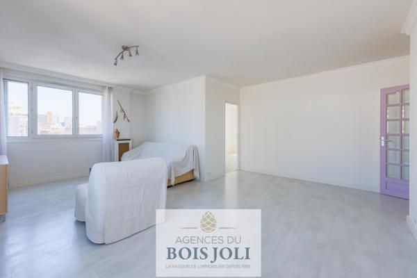 Appartement
                                                                                                                                                                                                                                                                                                                        2 pièce(s)                                                                                                                                                                                                          1 chambre(s)                                                                                                                                                                                                          57  m²