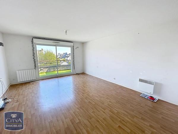 Appartement à louer 3 pièces 57.6m² Vannes (56000)