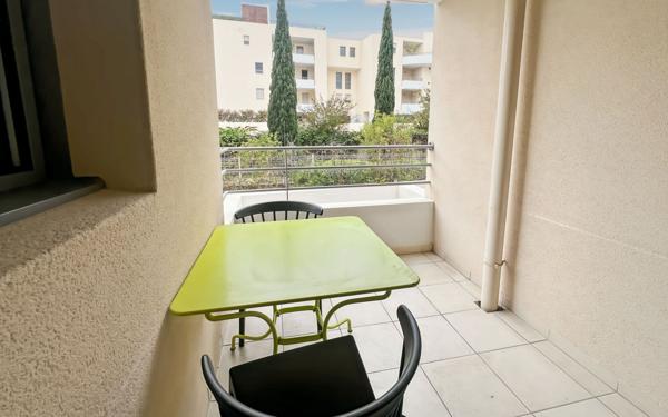 Appartement à vendre    1 pièce • 32 m2 La Ciotat