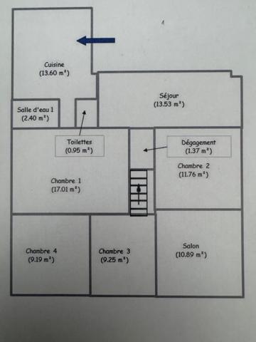 Maison - 5 pièces de 90 m2 habitable + 90 m2 RDC à Froges