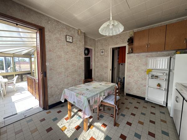 Maison - 5 pièces de 90 m2 habitable + 90 m2 RDC à Froges