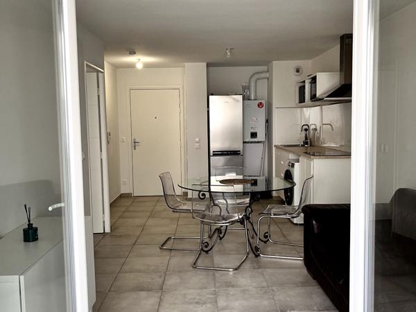 Appartement meublé - Gare Tarare
