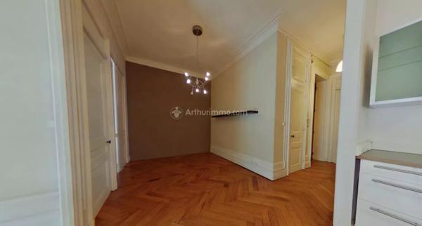 Vente Appartement 3 pièces 70 m2 à Lyon 3
