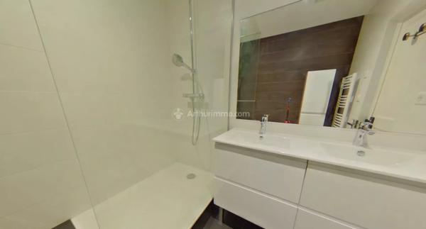 Vente Appartement 3 pièces 70 m2 à Lyon 3