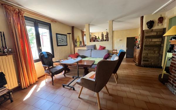 Maison à vendre    5 pièces •  Perthes