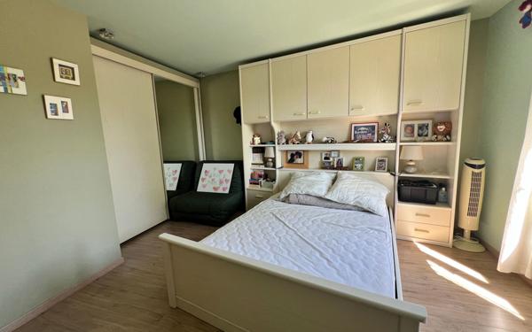 Maison à vendre    5 pièces •  Perthes