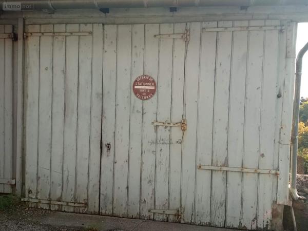 Maison à vendre à Saint-Flour dans le Cantal (15100), ref : 044/1102