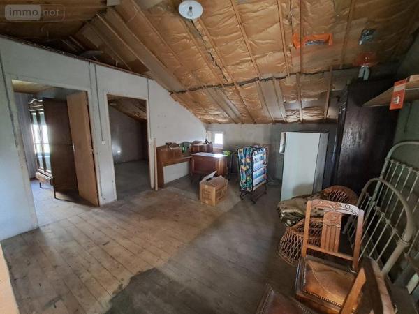 Maison à vendre à Saint-Flour dans le Cantal (15100), ref : 044/1102