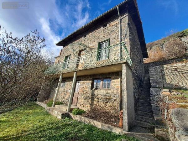 Maison à vendre à Saint-Flour dans le Cantal (15100), ref : 044/1102