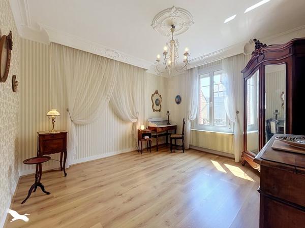 Maison 389 610 € Tours 6 p 111 m² DPE D