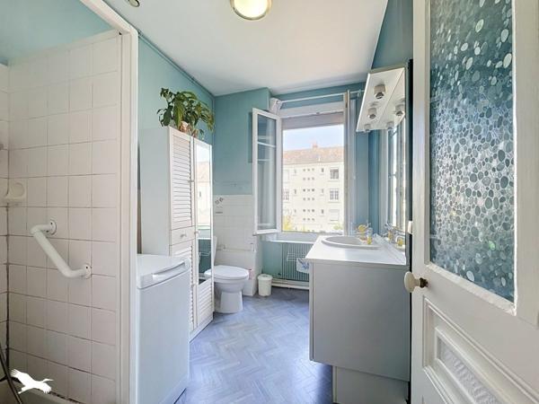 Maison 389 610 € Tours 6 p 111 m² DPE D