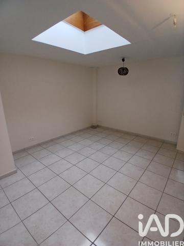 Location maison 4 pièces 84 m² Champs-sur-Marne