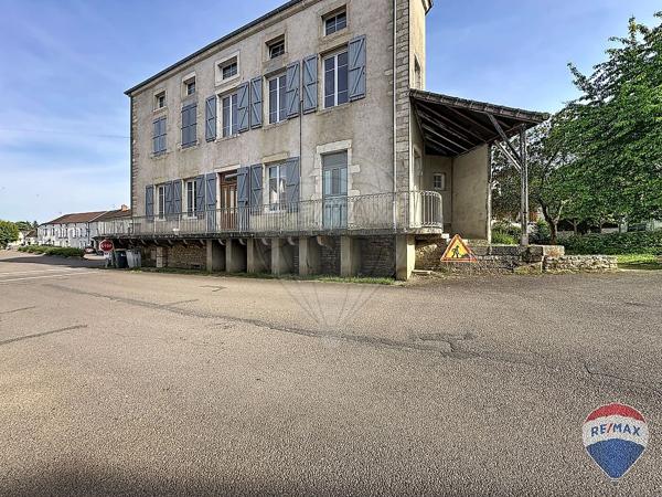 Immeuble 6 chambre(s) à vendre - Rully, Saône-et-Loire - 71