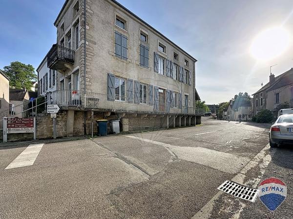 Immeuble 6 chambre(s) à vendre - Rully, Saône-et-Loire - 71