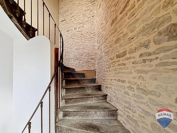 Immeuble 6 chambre(s) à vendre - Rully, Saône-et-Loire - 71