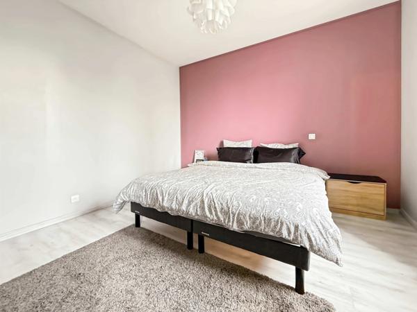 Dept de la vienne (86) Maison de ville à vendre 8 pièces CHATELLERAULT (86)