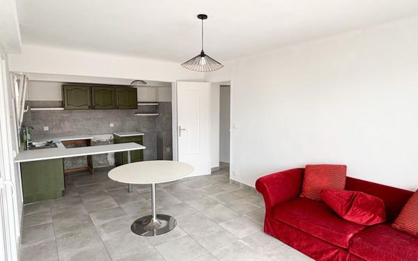 Appartement à vendre    3 pièces • 58,52 m2 Le Cannet