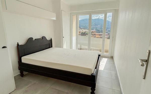 Appartement à vendre    3 pièces • 58,52 m2 Le Cannet