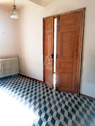 MAISON DE CARACTERE  AVEC TERRASSE