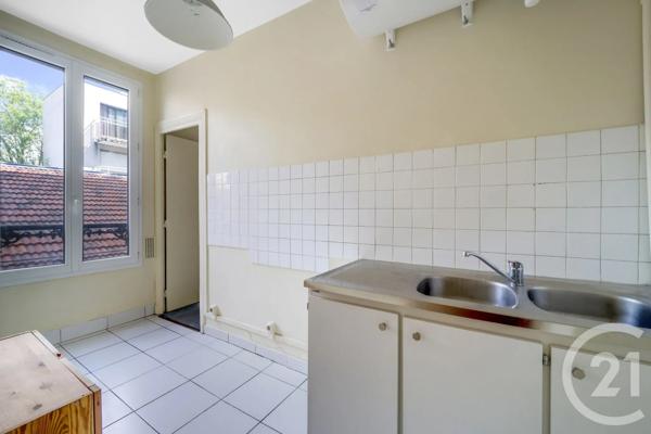 Appartement F2 à vendre  2 pièces - 42 m 2   MONTROUGE  - 92