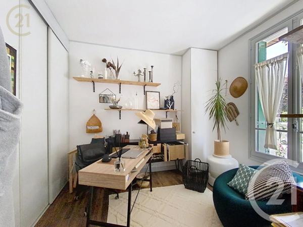 Maison à vendre  6 pièces - 101,37 m 2   VIRY CHATILLON  - 91