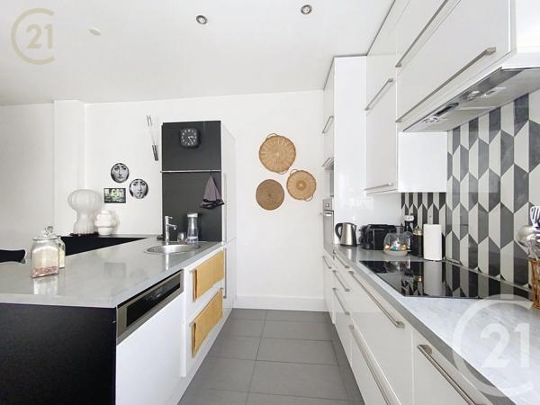 Maison à vendre  6 pièces - 101,37 m 2   VIRY CHATILLON  - 91