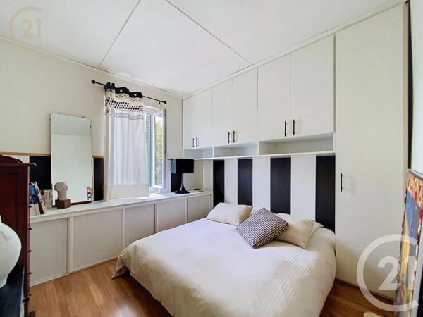 Maison à vendre  6 pièces - 101,37 m 2   VIRY CHATILLON  - 91