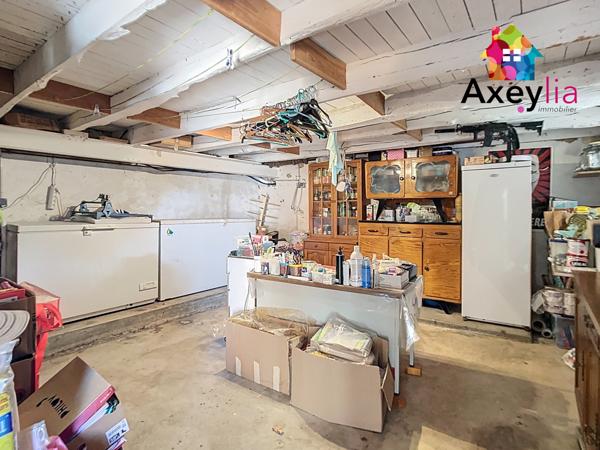 Charlieu (42190) A VENDRE - SECTEUR CHARLIEU - MAISON RÉNOVÉE AVEC DÉPENDANCES ET TERRAIN