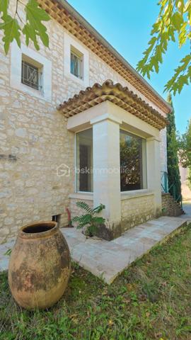 Maison traditionnelle de 240 m²