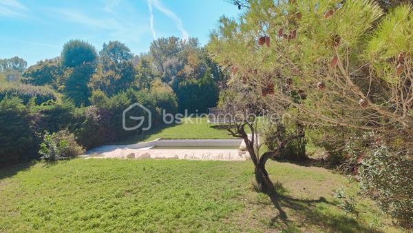 Maison traditionnelle de 240 m²