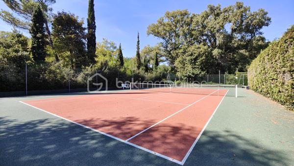 Maison traditionnelle de 240 m²