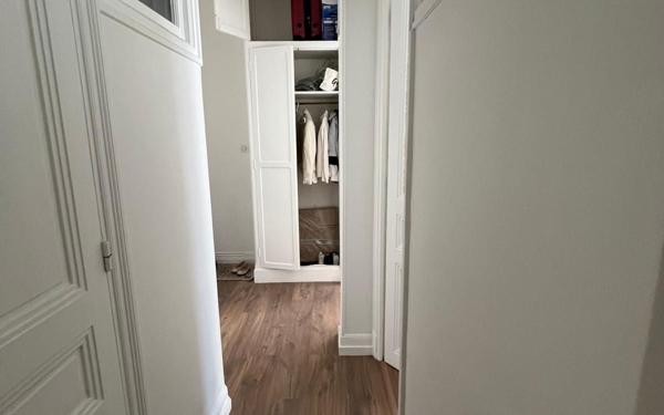 Appartement à vendre    2 pièces •  Nice