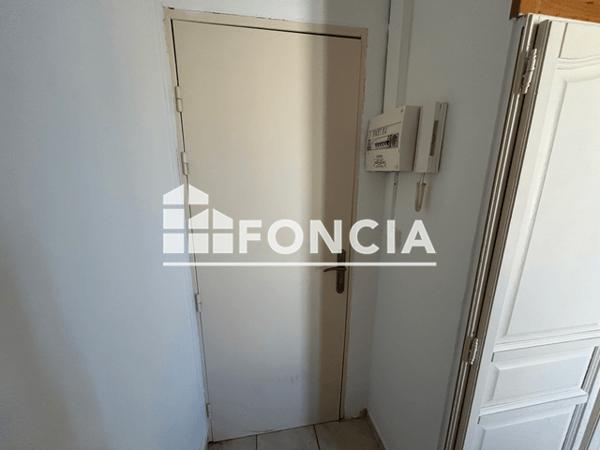 Location Studio meublé 11.12 m² - 37 RUE JEAN JACQUES ROUSSEAU Manosque 04100