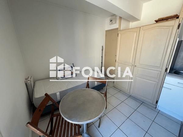 Location Studio meublé 11.12 m² - 37 RUE JEAN JACQUES ROUSSEAU Manosque 04100