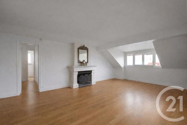 Maison à vendre  6 pièces - 140,54 m 2   SURESNES  - 92