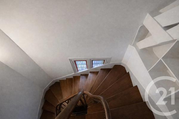 Maison à vendre  6 pièces - 140,54 m 2   SURESNES  - 92
