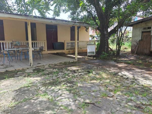 Maison à vendre 5 pièces (973)