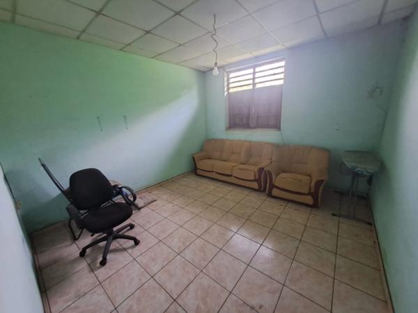 Maison à vendre 5 pièces (973)