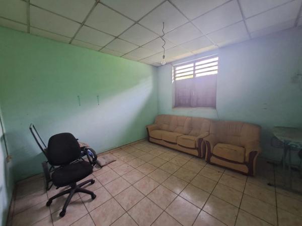 Maison à vendre 5 pièces (973)