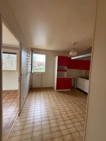 Bel appartement  T3, 65 m2 avec ascenseur, balcon et tennis dans quartier recherché  - 205 000  - DPE C