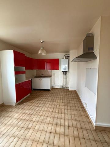 Bel appartement  T3, 65 m2 avec ascenseur, balcon et tennis dans quartier recherché  - 205 000  - DPE C