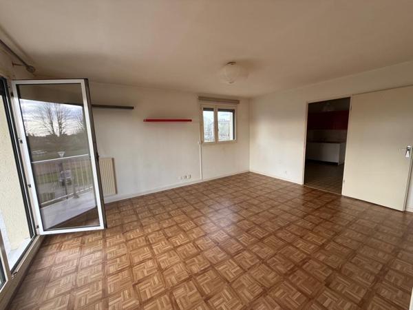 Bel appartement  T3, 65 m2 avec ascenseur, balcon et tennis dans quartier recherché  - 205 000  - DPE C